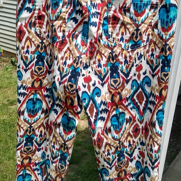 Jones New York tribal print ankle pants - Picture 6 of 7